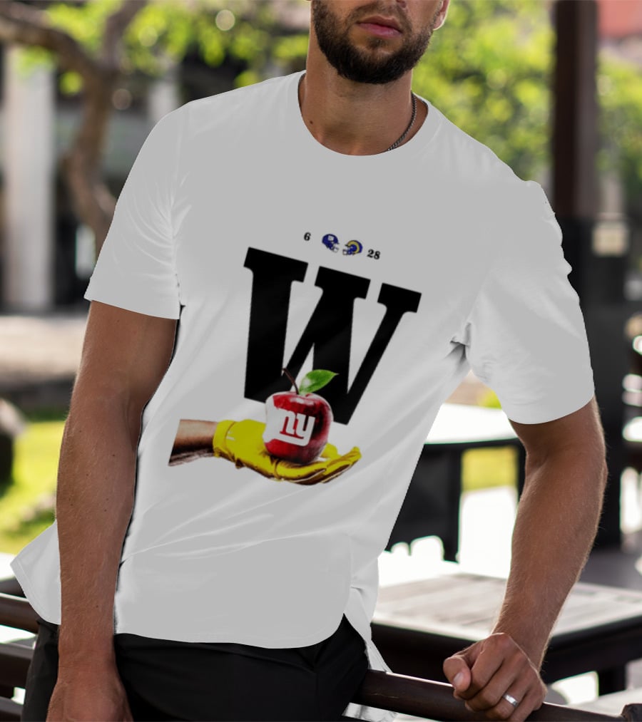 Los Angeles Rams W Over New York Giants Big Apple Victory T-Shirt