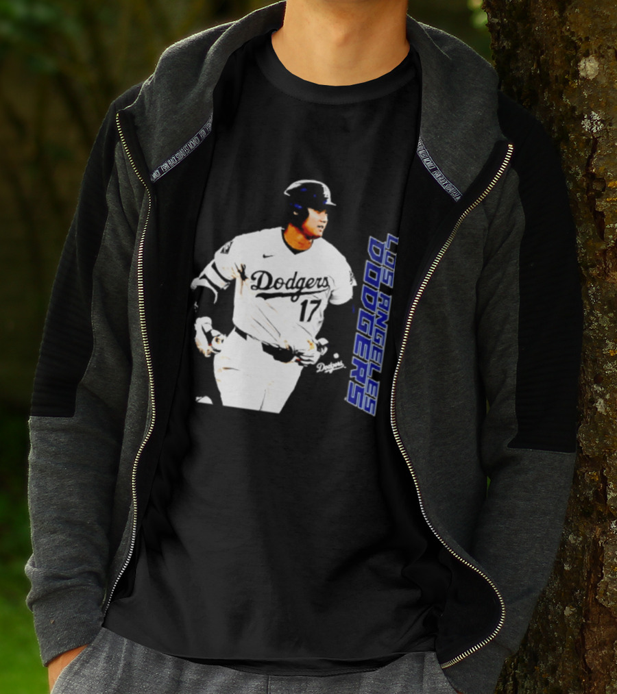 Shohei Ohtani Los Angeles Dodgers MLB Swing 17 T-Shirt