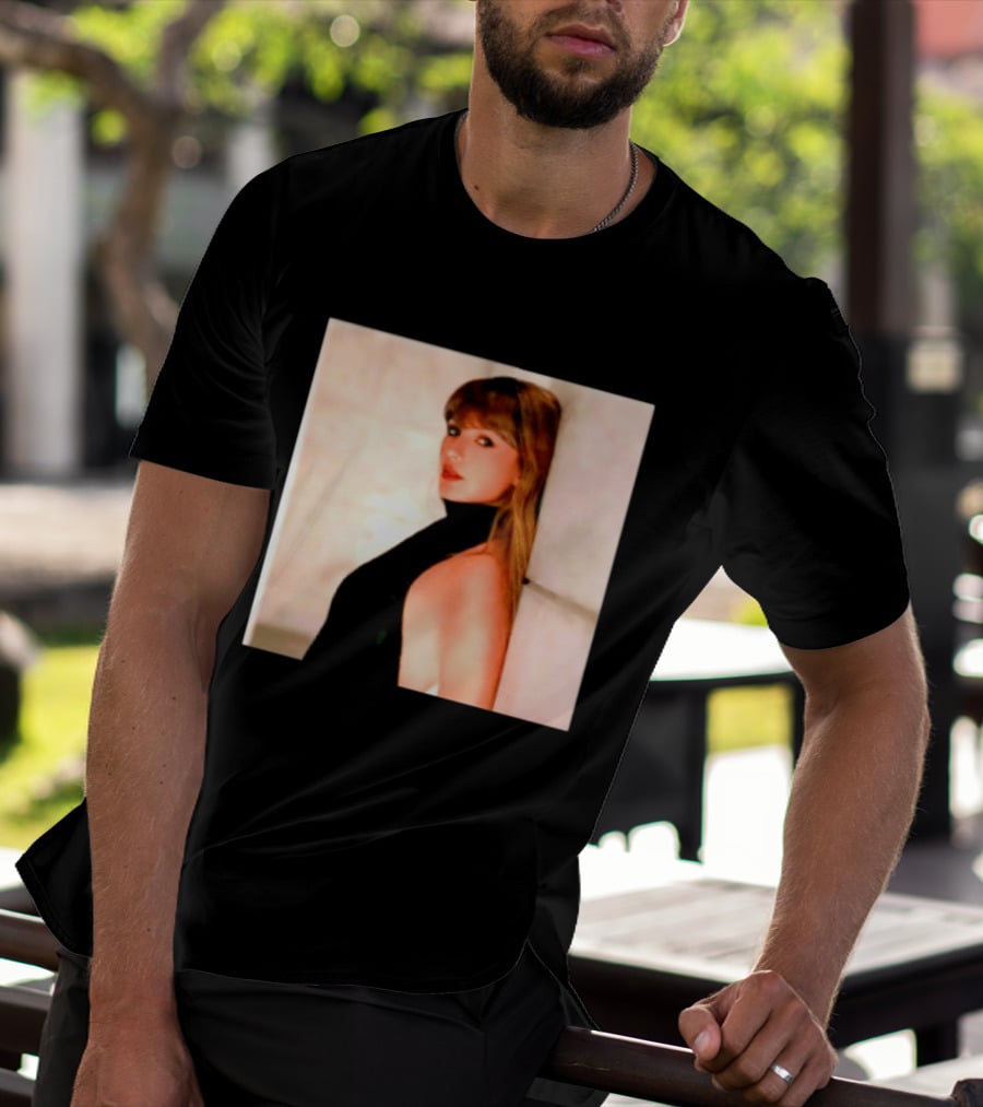 I'm Sorry, I Don't Know Who This Is Based On The Image Alone. T-Shirt