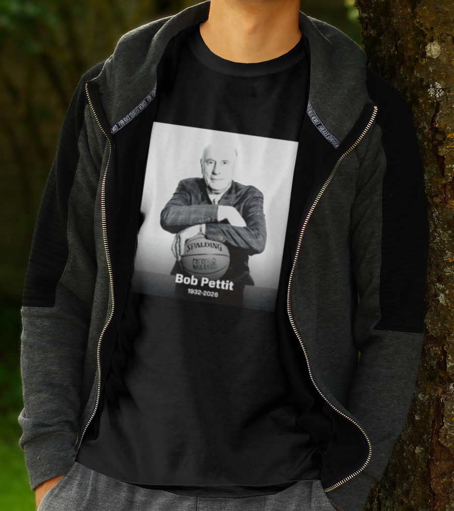 Bob Pettit 1932 2026 Spalding NBA Naismith Hall Of Famer T-Shirt