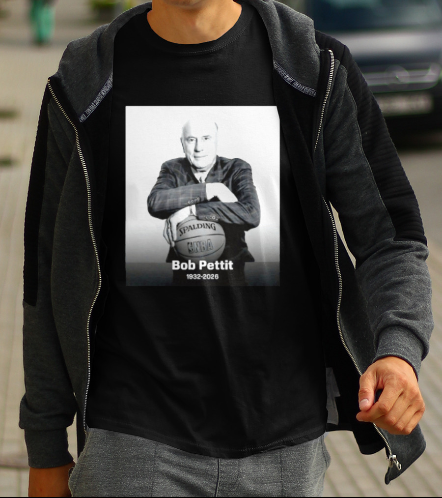 Bob Pettit 1932 2026 Spalding NBA Naismith Hall Of Famer T-Shirt