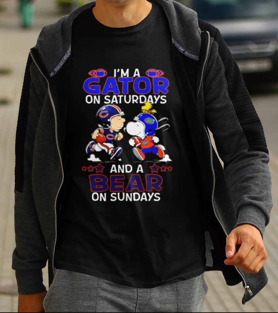 Peanuts I'm A Gator On Saturdays And A Bear On Sundays Football T-Shirt