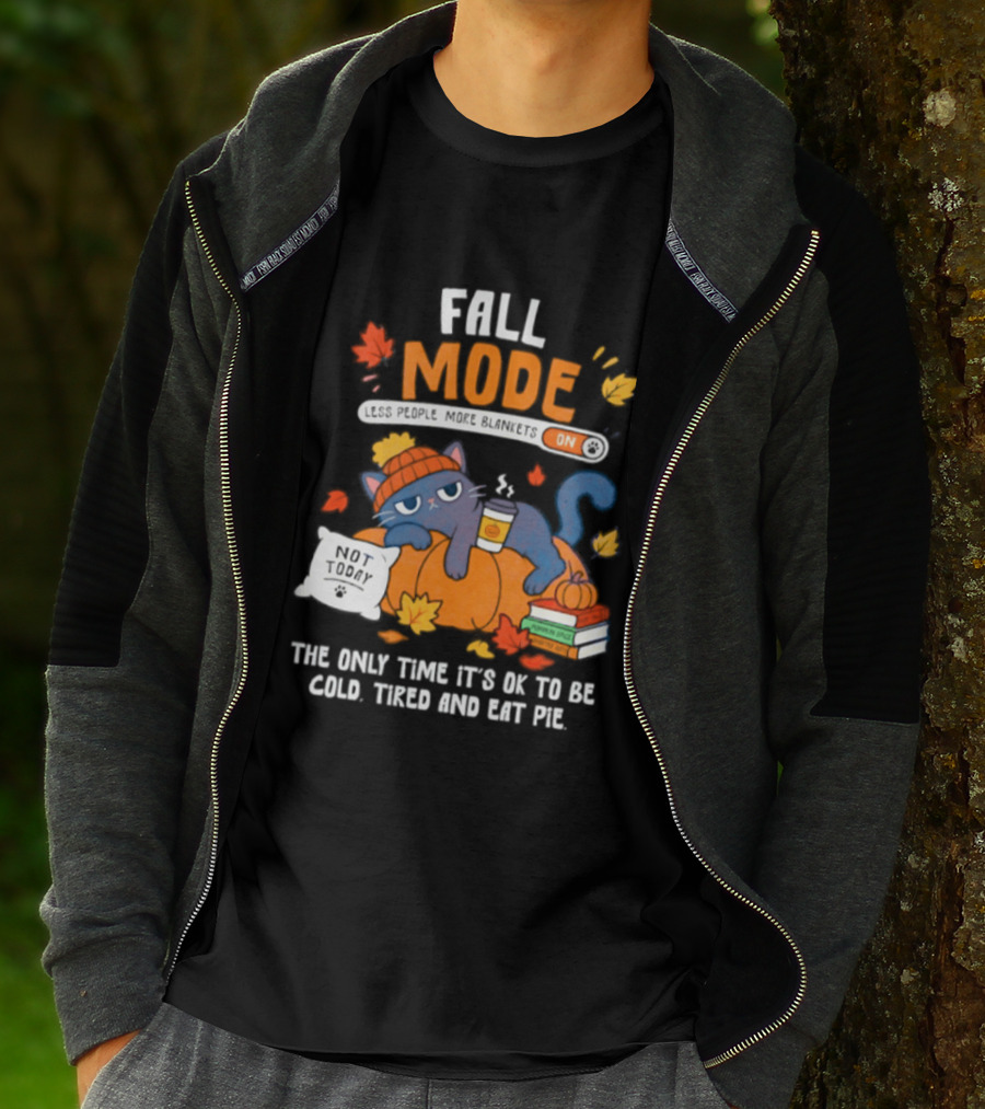 Fall Mode On Cat Cozy With Pumpkin Pie Books Blanket T-Shirt