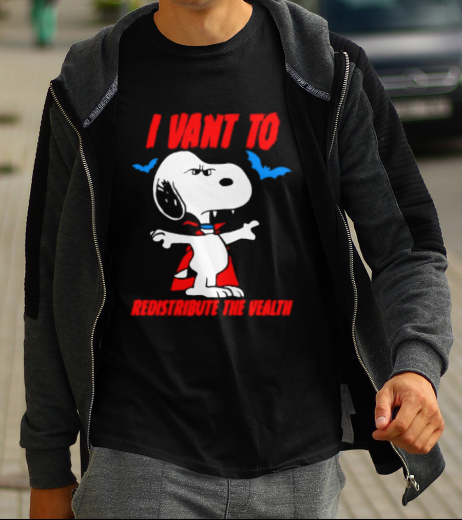 Snoopy I Want To Redistribute The Wealth Halloween Dracula Bats T-Shirt