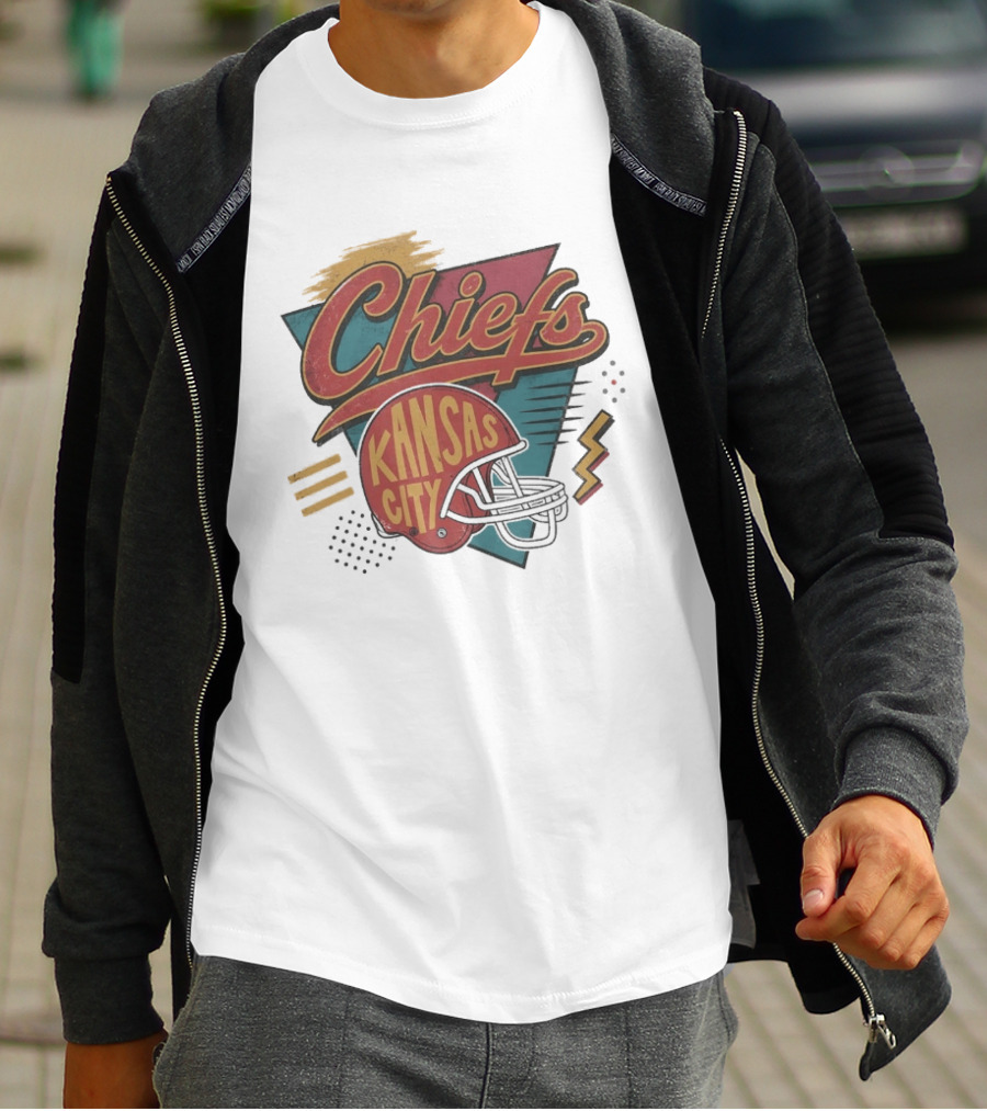 Kansas City Chiefs Game Day Retro Helmet T-Shirt