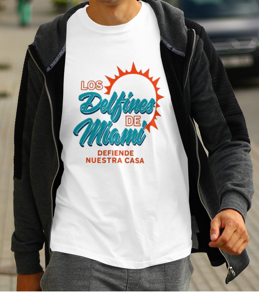 Los Delfines De Miami Defiende Nuestra Casa Solar T-Shirt