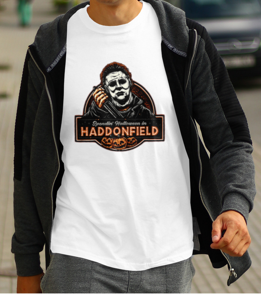 Michael Myers Spendin' Halloween In Haddonfield With Pumpkins T-Shirt