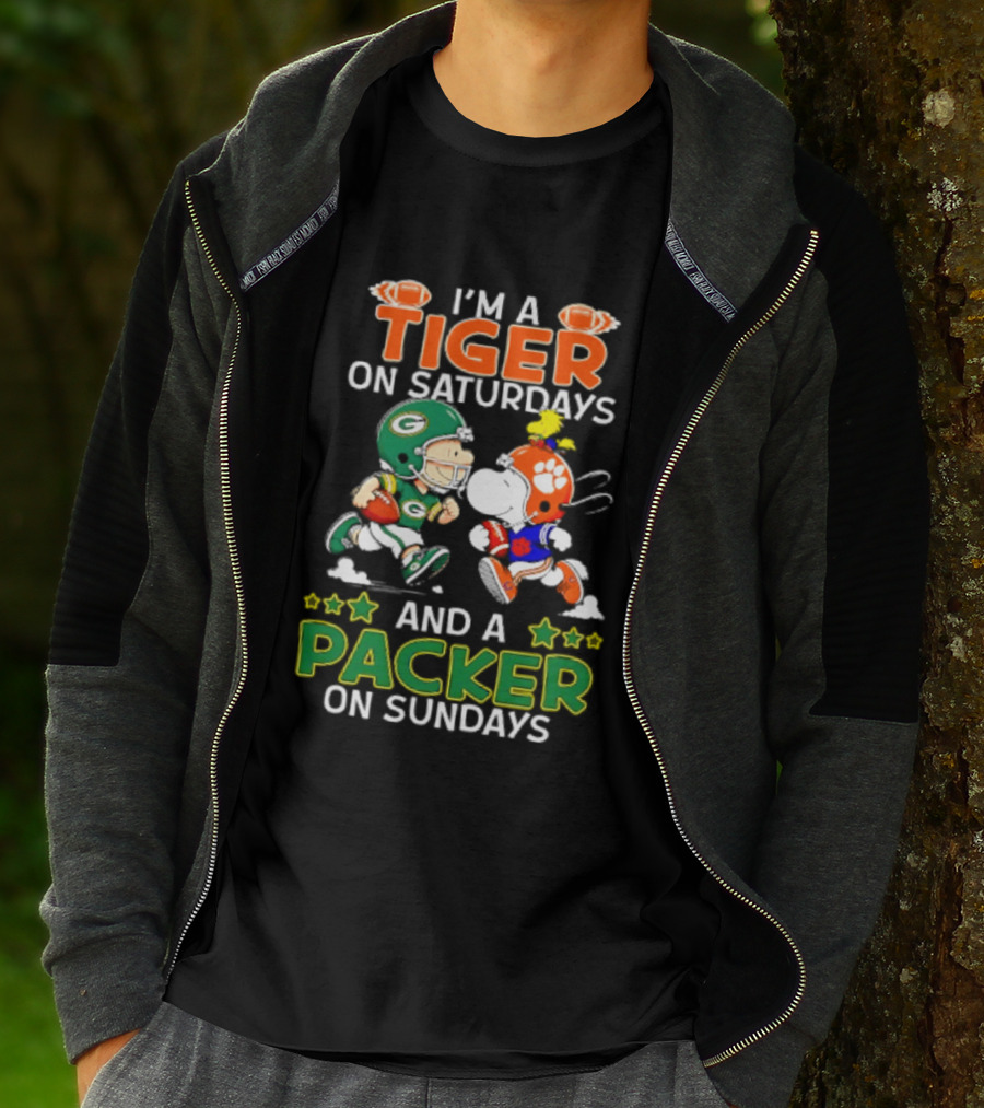 Clemson Tigers Fan On Saturdays Green Bay Packers Supporter On Sundays Football Peanuts T-Shirt