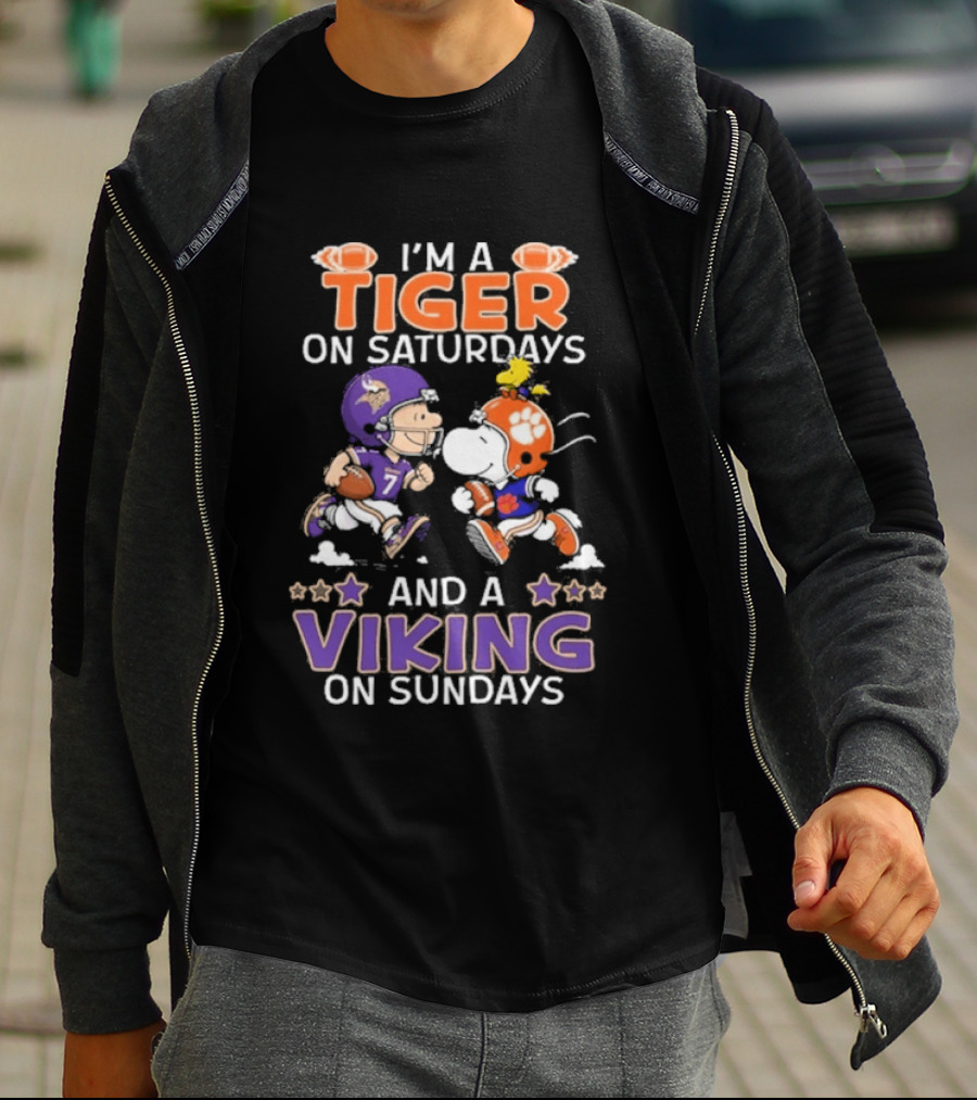 I'm A Tiger On Saturdays And A Viking On Sundays Charlie Brown And Snoopy Football Fan Days T-Shirt
