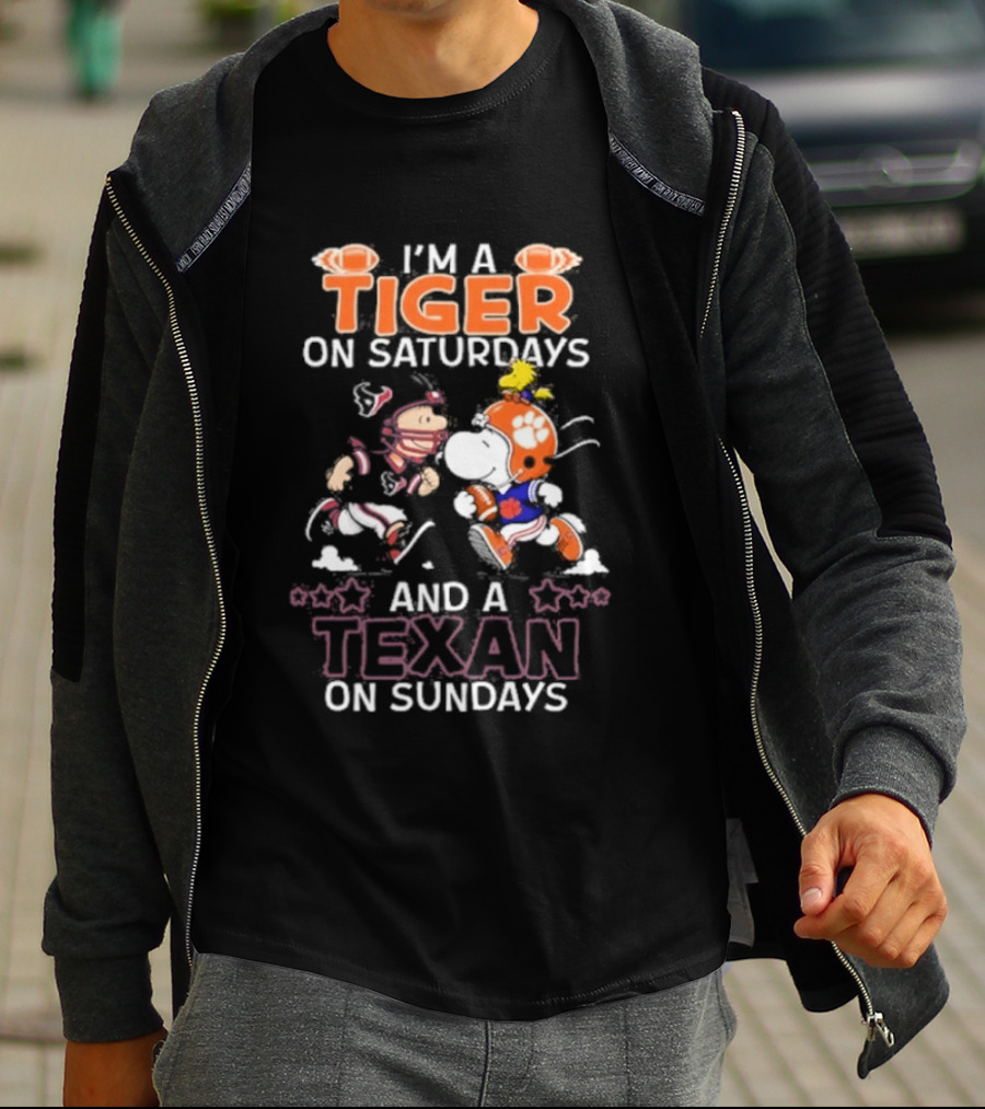 I'm A Tiger On Saturdays And A Texan On Sundays Charlie Brown Snoopy T-Shirt