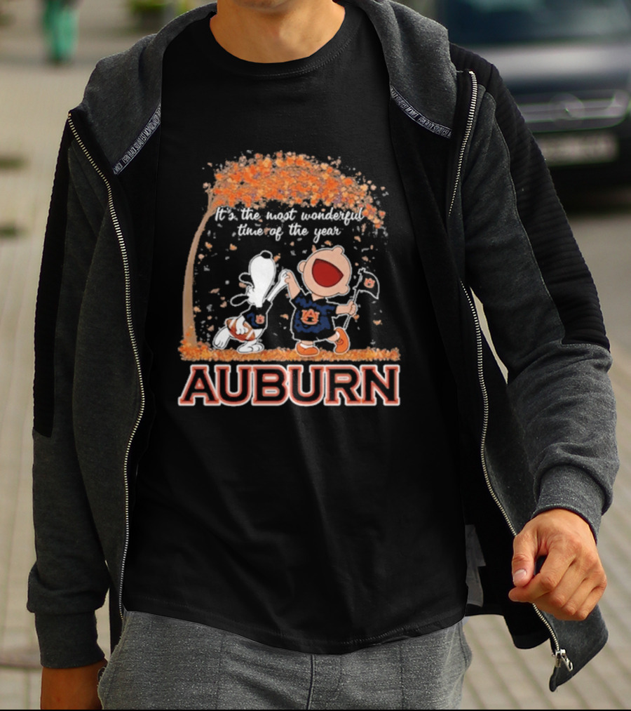 Auburn Tigers Snoopy Charlie Brown Dancing 2026 Most Wonderful Time Of The Year T-Shirt
