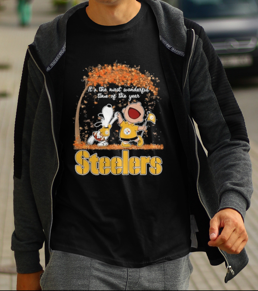 Pittsburgh Steelers Snoopy Charlie Brown Dancing It's The Most Wonderful Time Of The Year T-Shirt