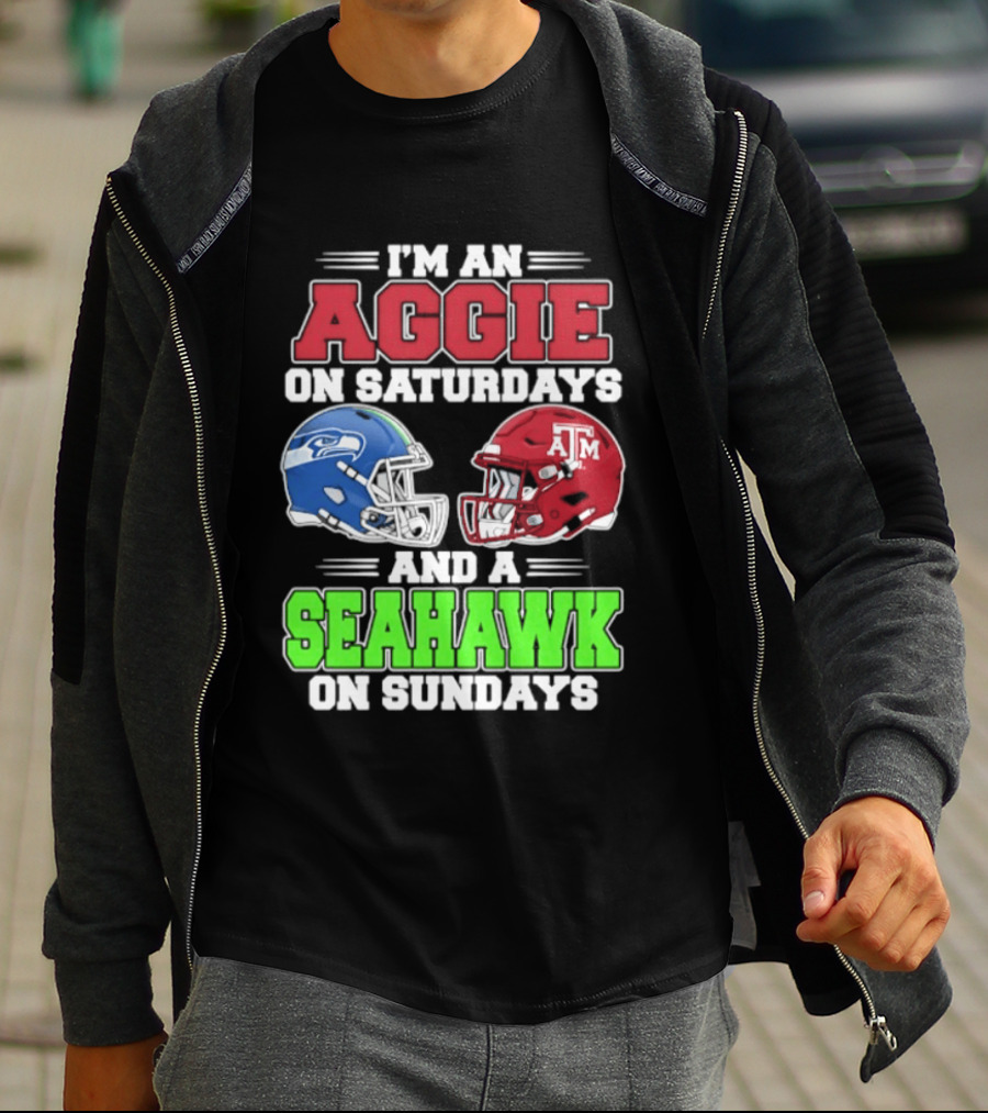 I'm An Aggie On Saturdays And A Seahawk On Sundays Football Helmets T-Shirt
