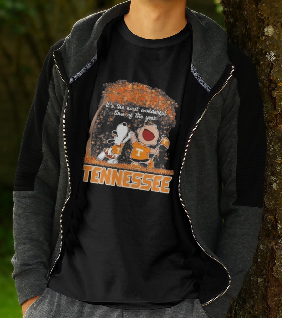 Tennessee Volunteers Snoopy Charlie Brown It's The Most Wonderful Time Of The Year T-Shirt
