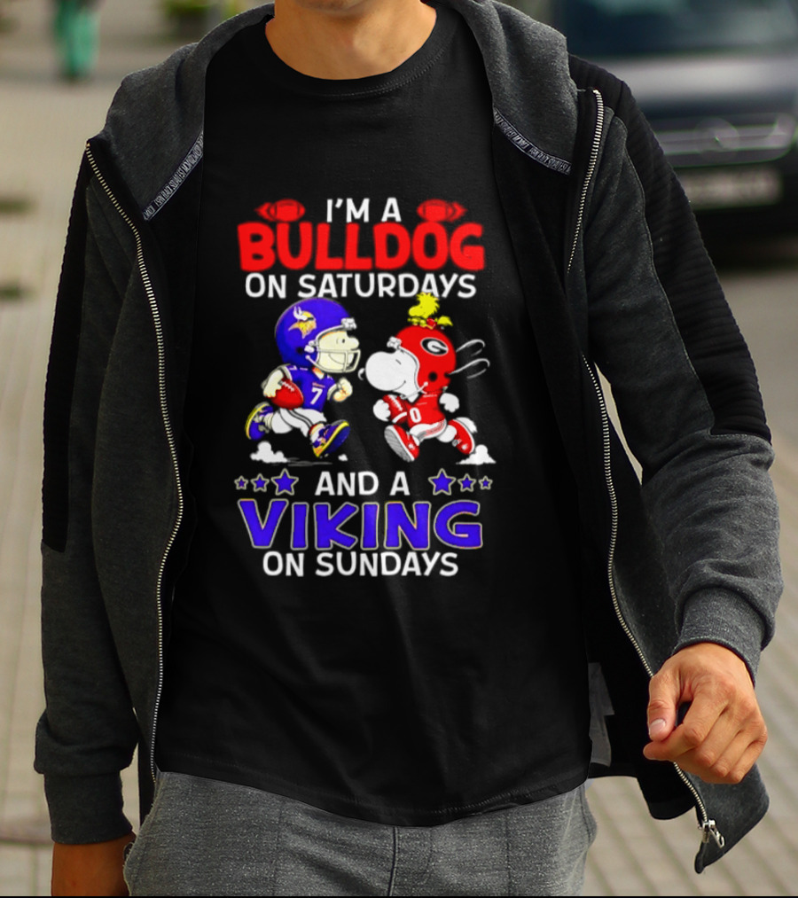 I'm A Bulldog On Saturdays And A Viking On Sundays Football Peanuts T-Shirt