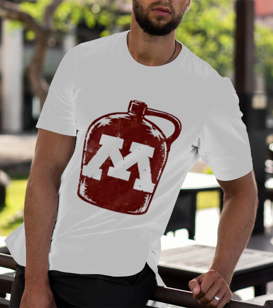 Minnesota Golden Gophers Football Jug M T-Shirt