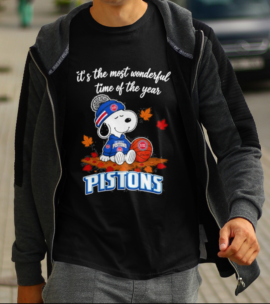 Detroit Pistons Snoopy Autumn Football It's The Most Wonderful Time Of The Year T-Shirt
