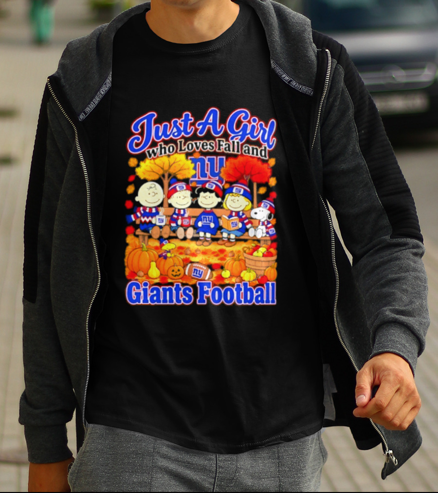 Just A Girl Who Loves Fall And Giants Football New York Peanuts Christmas T-Shirt