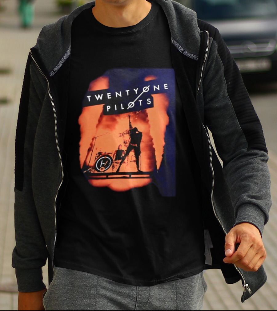 Twenty One Pilots Concert Orange Stage Lights Silhouette Tyler Joseph T-Shirt