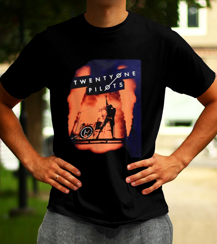 Twenty One Pilots Concert Orange Stage Lights Silhouette Tyler Joseph T-Shirt