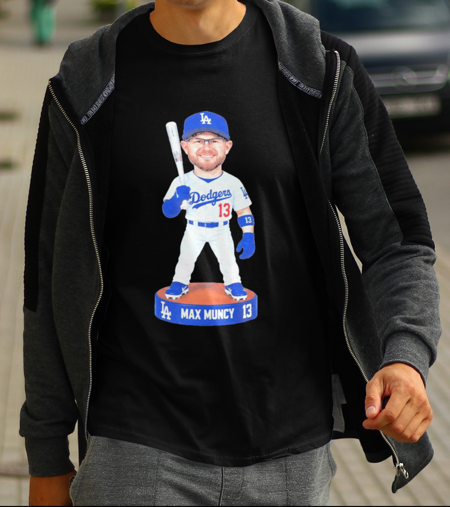 Los Angeles Dodgers Max Muncy 13 Bobblehead Statue T-Shirt