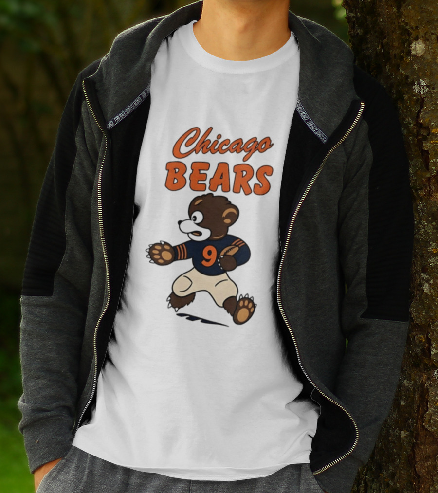 Chicago Bears Football Vintage Cartoon Bear Running Number 9 T-Shirt