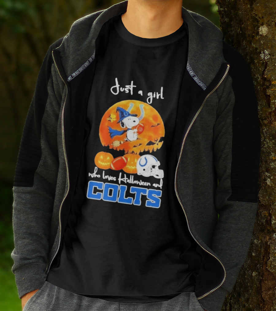 Just A Girl Who Loves Halloween And Colts Snoopy Woodstock Collaboration T-Shirt