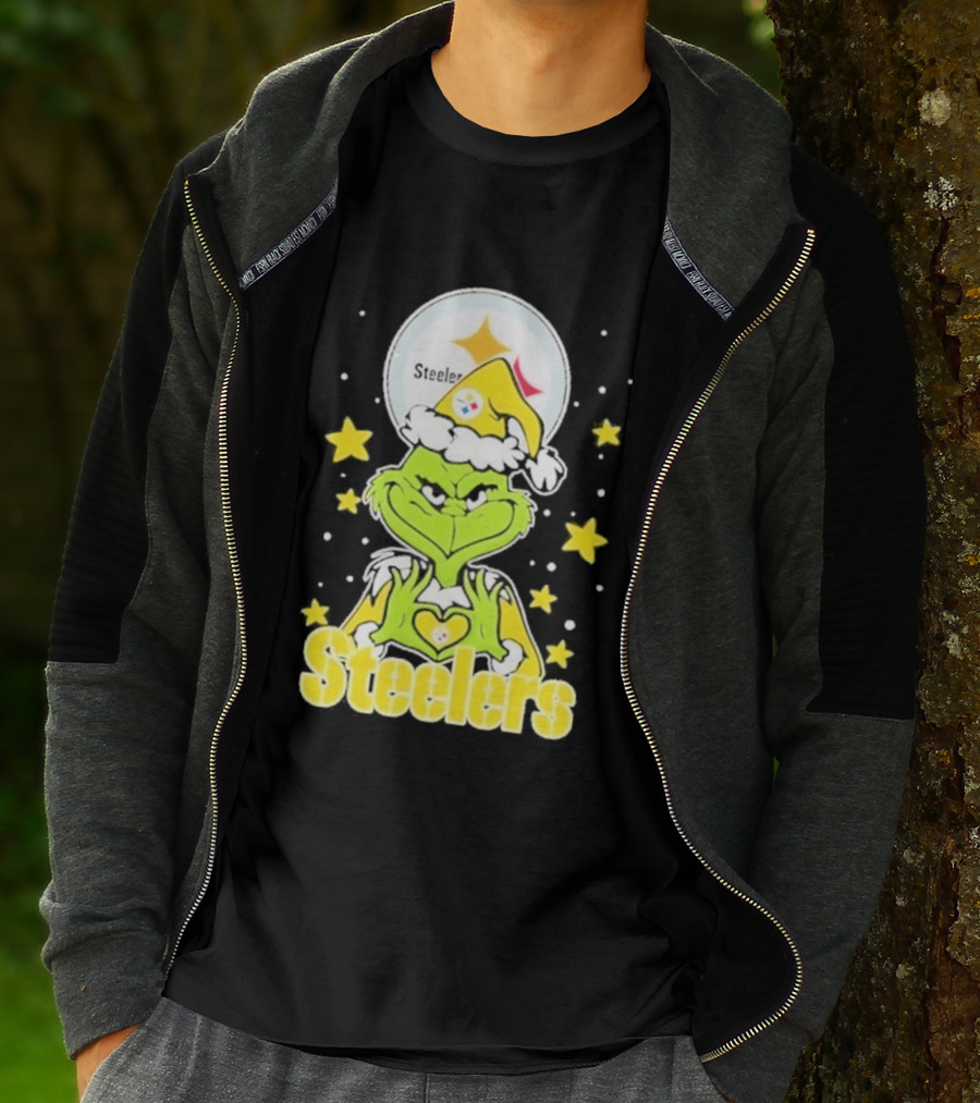 Pittsburgh Steelers Grinch Christmas Love Hands 2026 Football T-Shirt