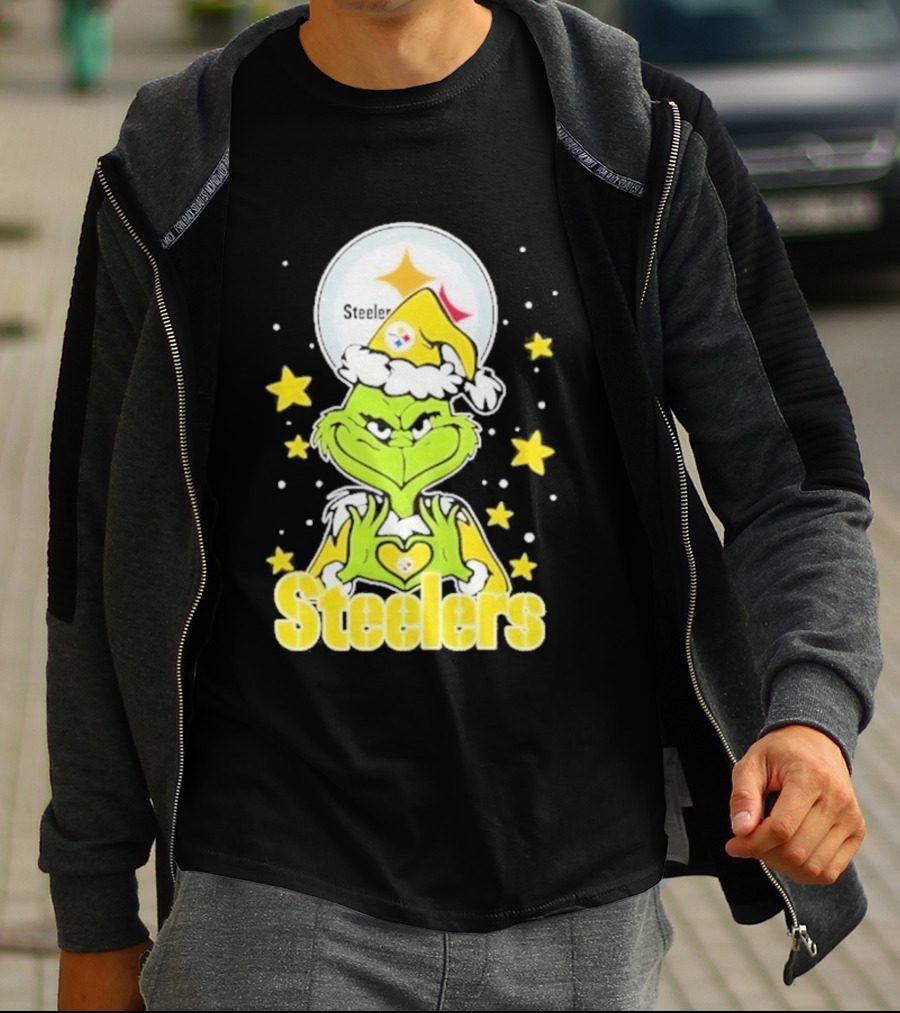 Pittsburgh Steelers Grinch Christmas Love Hands 2026 Football T-Shirt