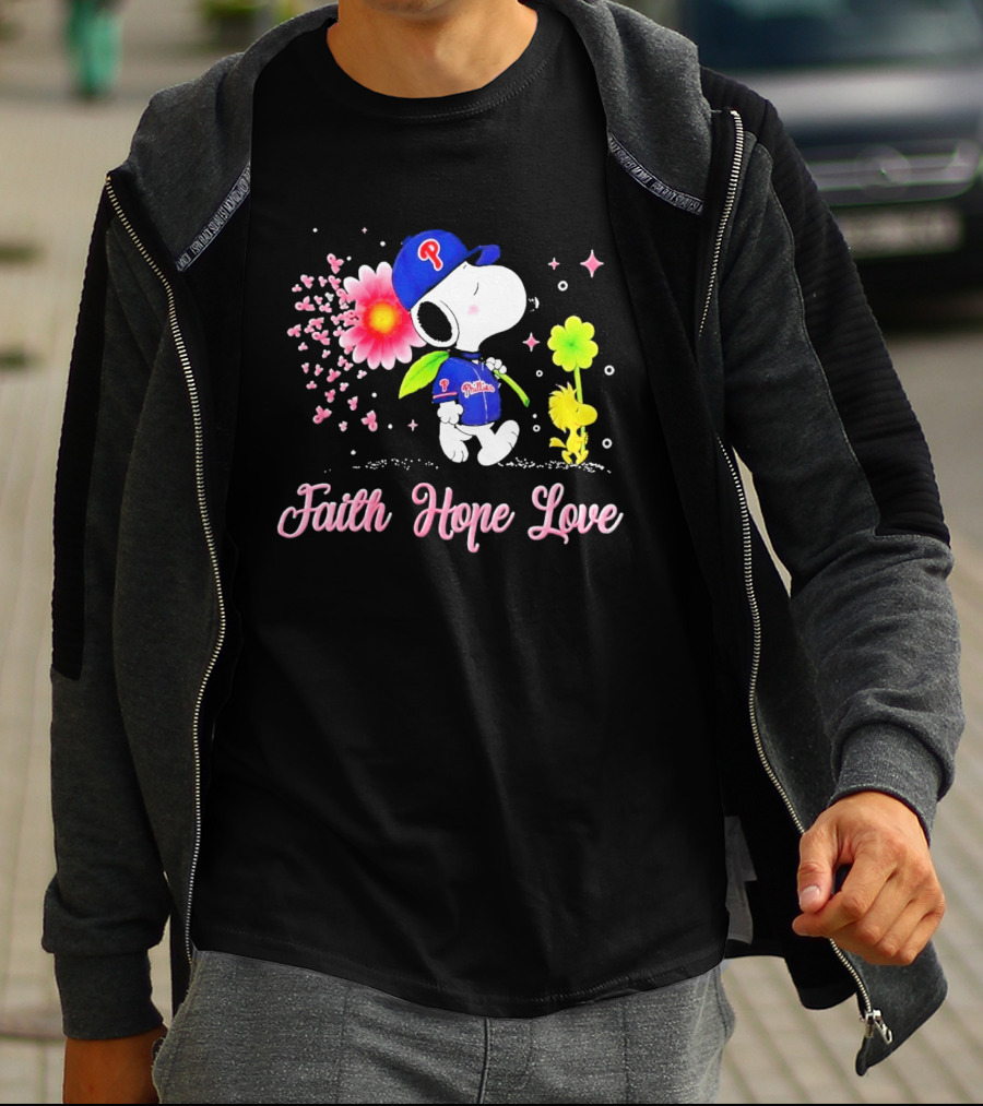 Philadelphia Phillies Snoopy Faith Hope Love Breast Cancer Awareness T-Shirt