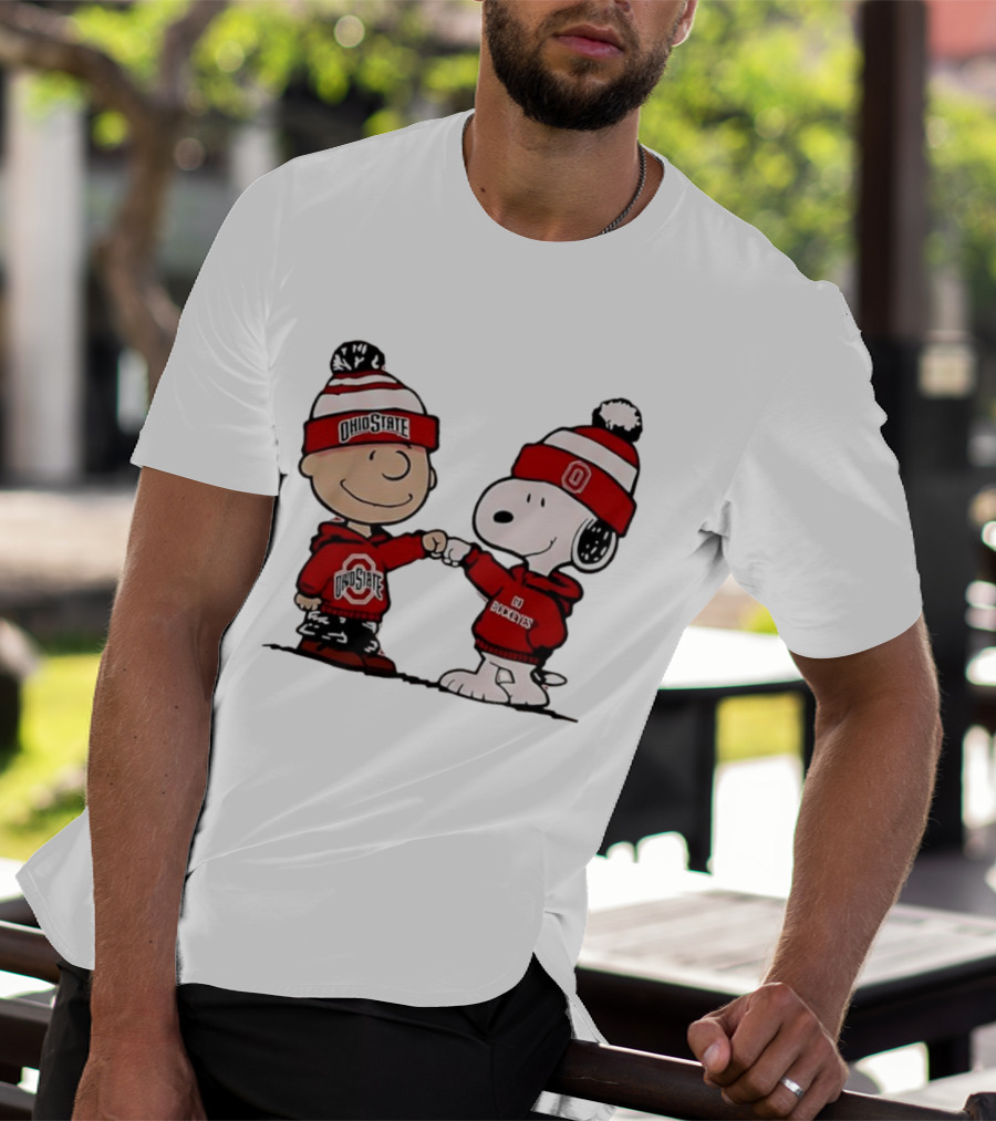 Charlie Brown Snoopy Ohio State Buckeyes Fist Bump Winter Gear T-Shirt