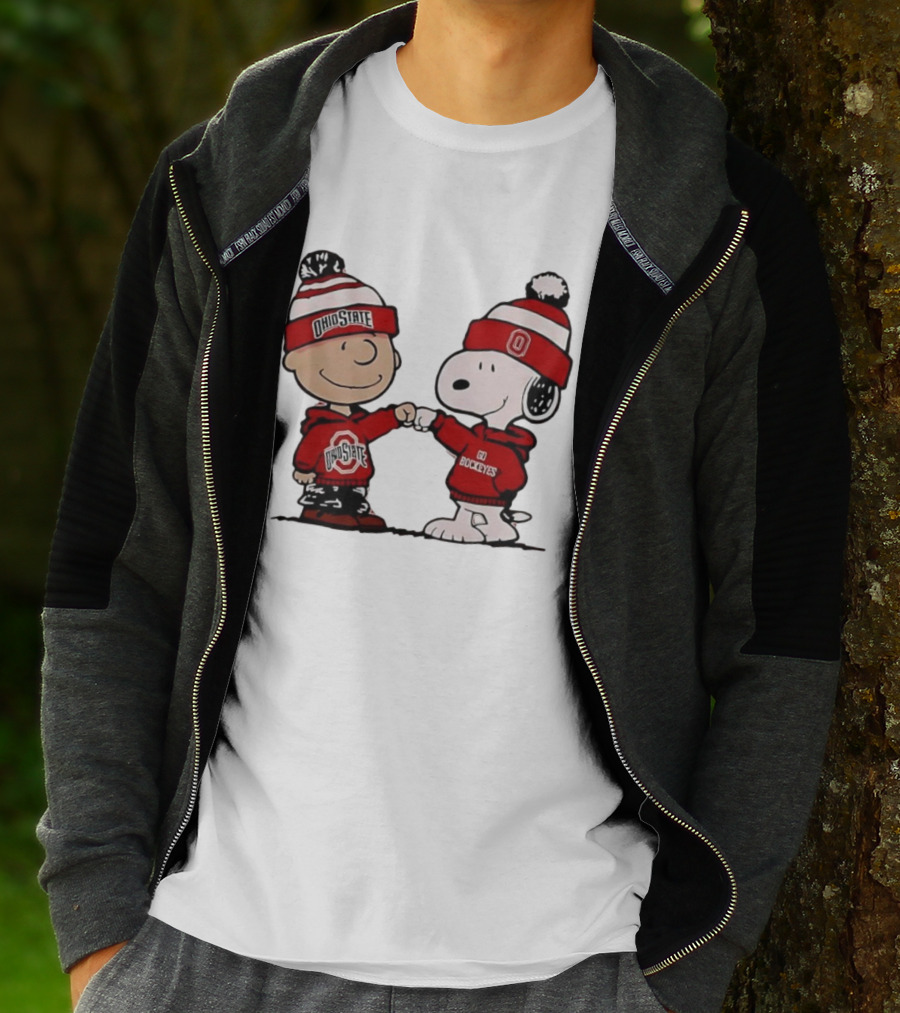 Charlie Brown Snoopy Ohio State Buckeyes Fist Bump Winter Gear T-Shirt