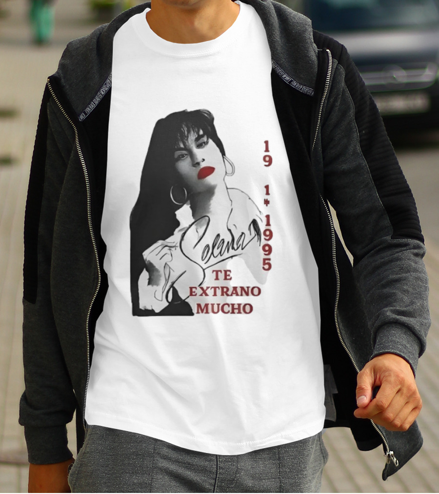 Selena Quintanilla 1971 1995 Te Extraño Mucho Black And White Elegance T-Shirt