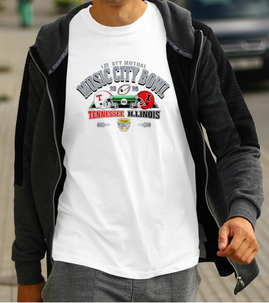 2025 Liberty Mutual Music City Bowl Tennessee Vols Vs Illinois Fighting Illini Football Helmets Matchup T-Shirt