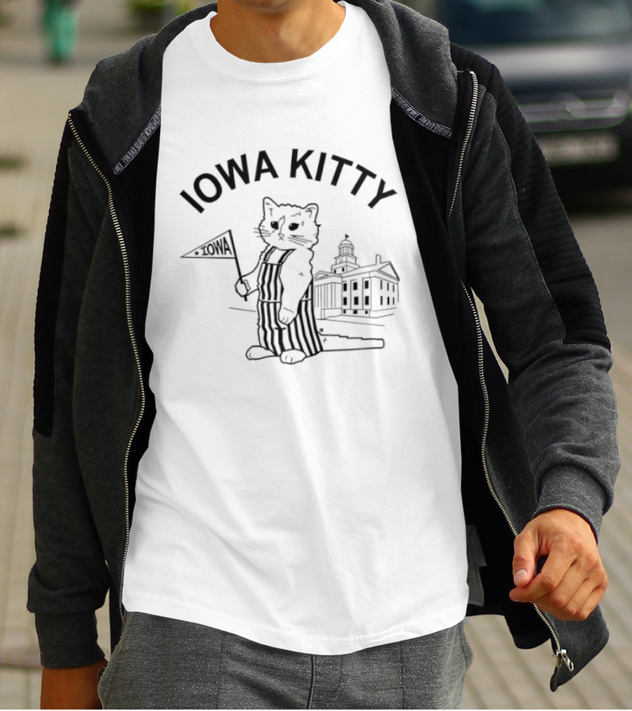 Iowa Kitty Cat Funny T-Shirt