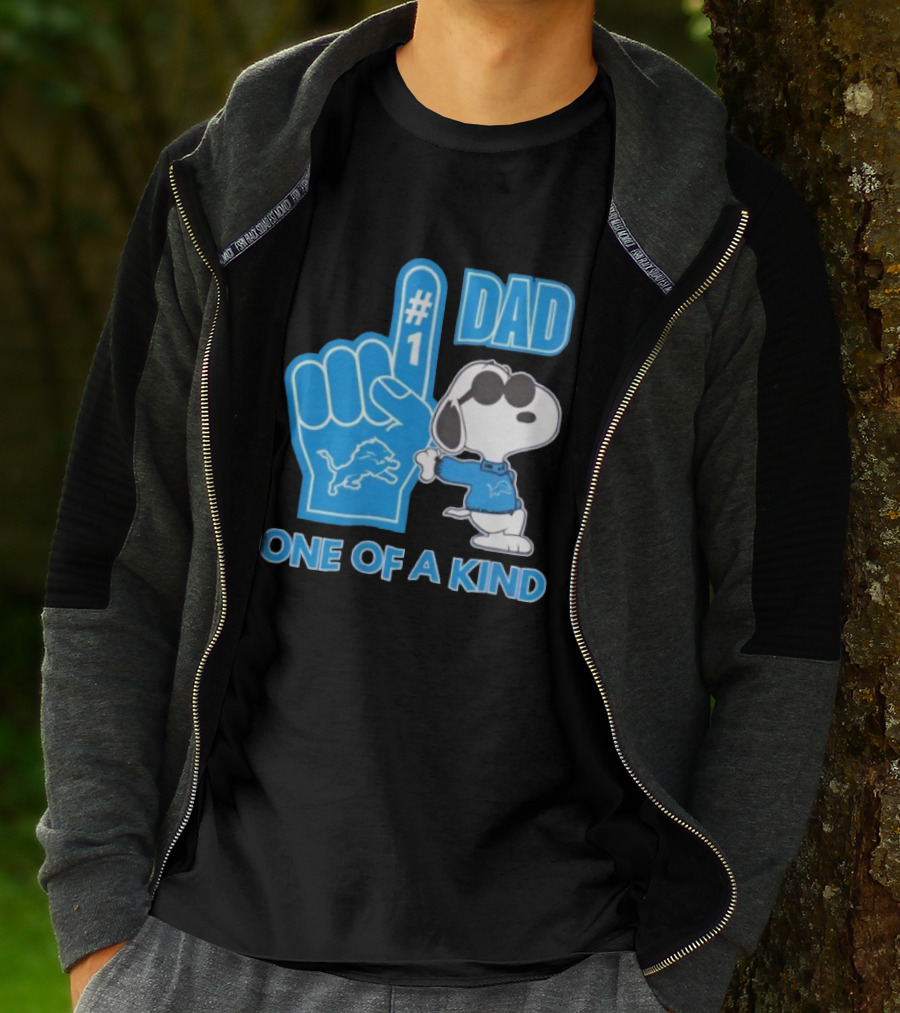 Detroit Lions Snoopy #1 Dad One Of A Kind T-Shirt