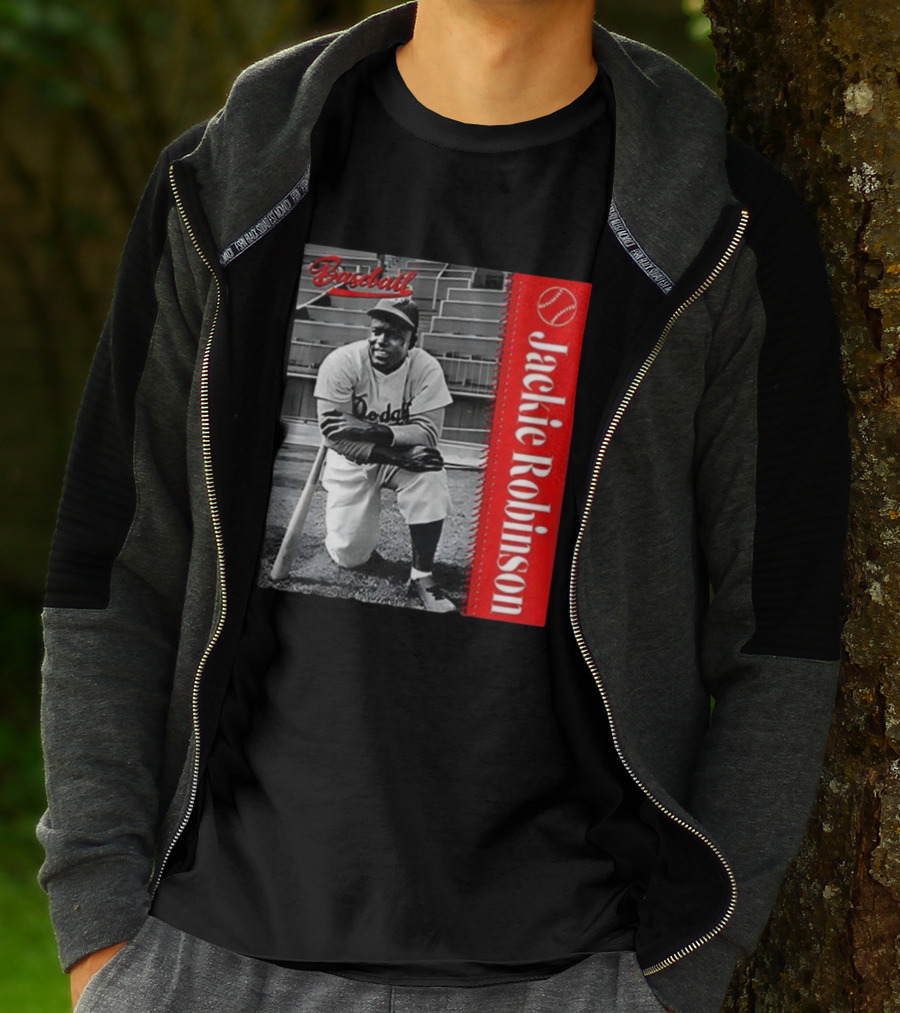 Jackie Robinson Baseball Dodgers Vintage Black And White Image T-Shirt