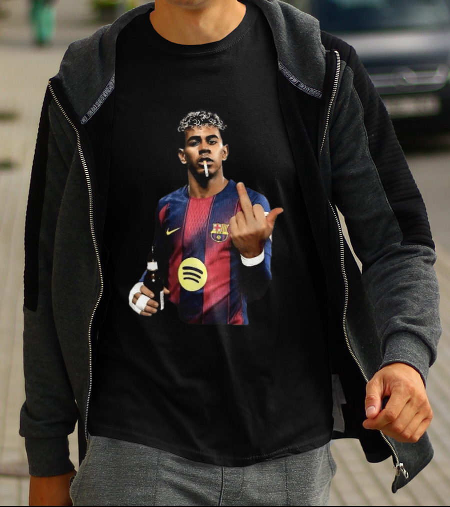 Lamine Yamal FC Barcelona Meme Middle Finger Gesture With Beer And Cigarette T-Shirt