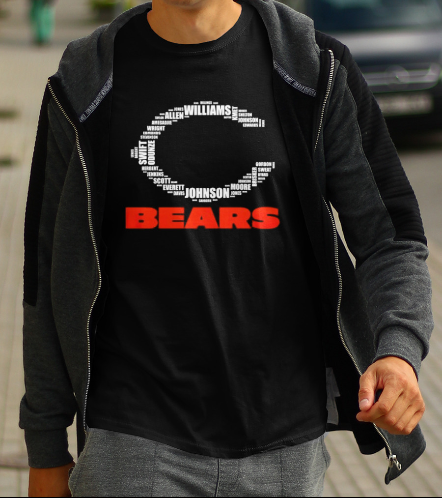 Chicago Bears Player Names Forming Iconic C Logo Team Roster T-Shirt