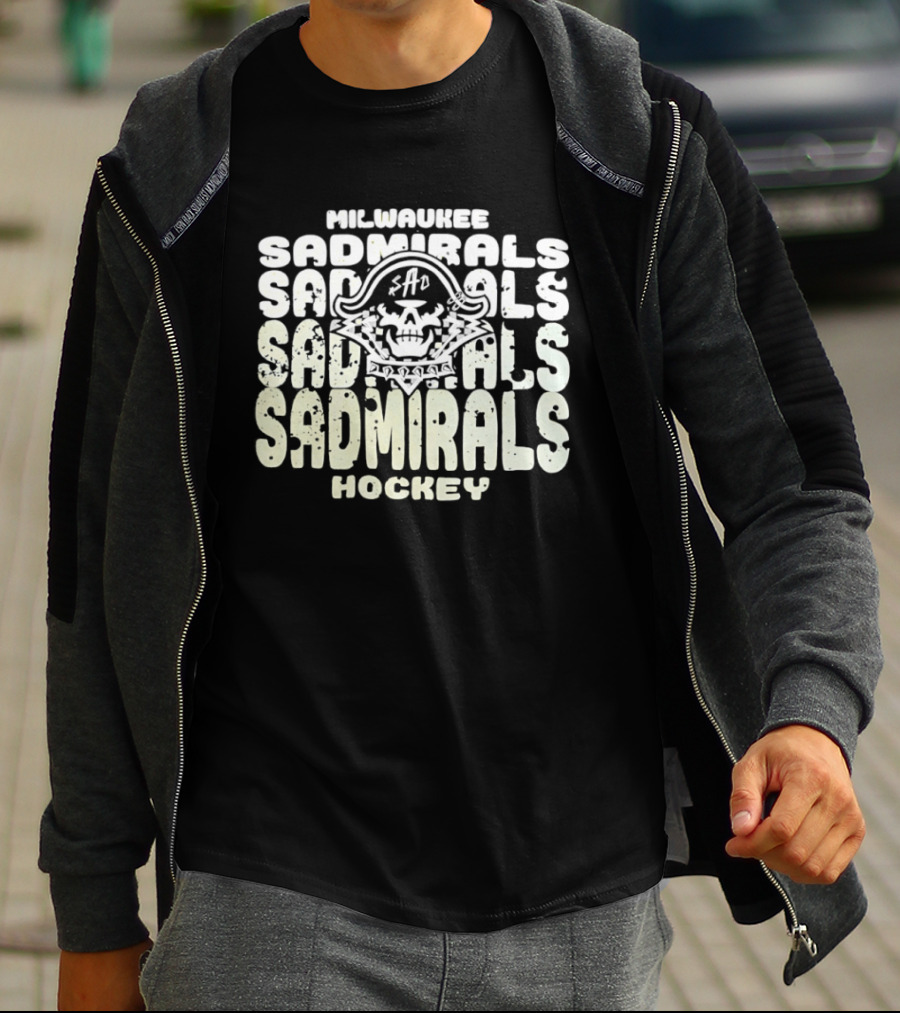 Milwaukee Sadmirals Hockey Pirate Skull T-Shirt