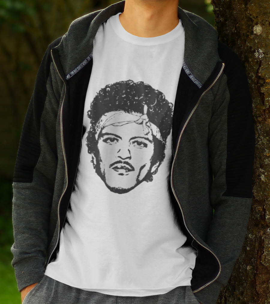 The Romantic Curly Hair Bandana T-Shirt