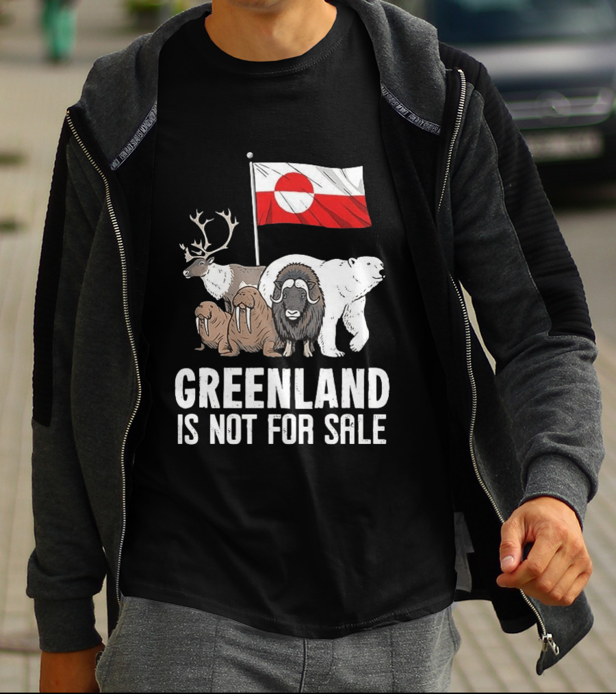Greenland Wildlife And Flag With Reindeer Walrus Polar Bear Boasting Local Pride T-Shirt