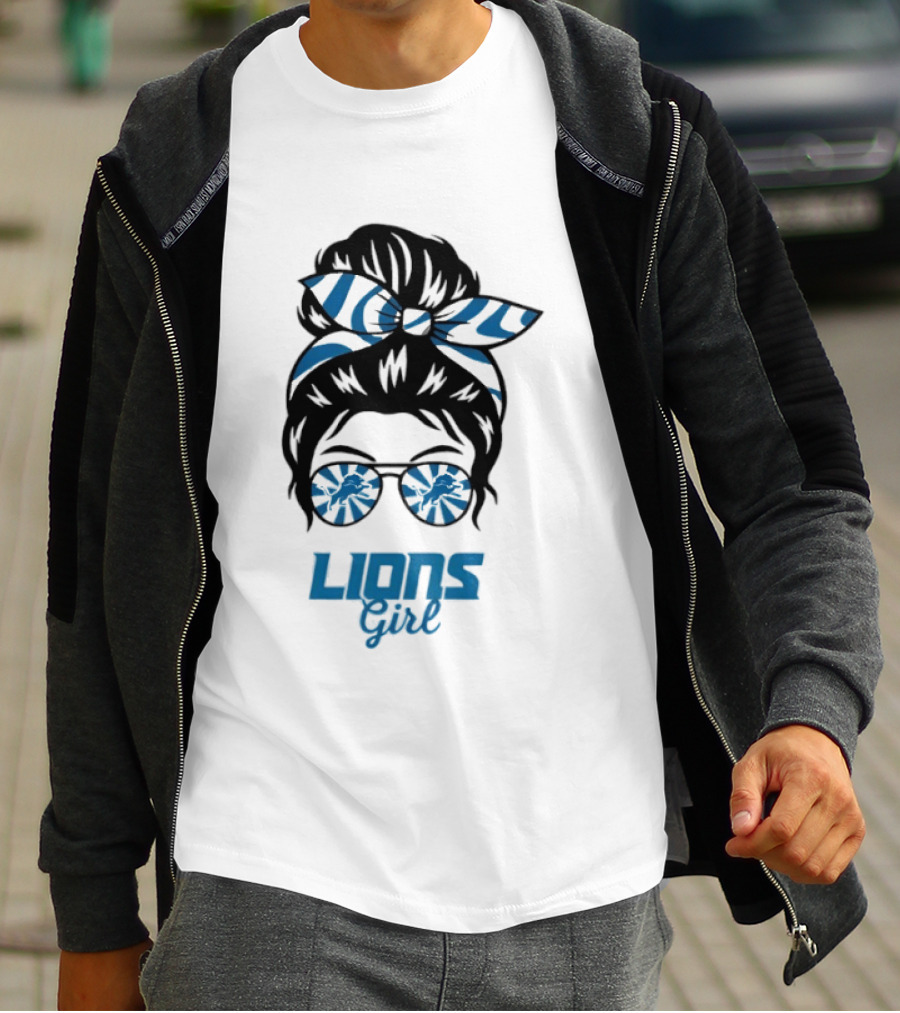 Detroit Lions Girl Glasses Messy Bun T-Shirt