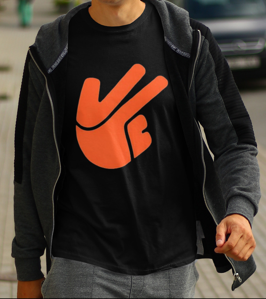 New York Knicks Three Hand Gesture NBA Team Sports Fan T-Shirt