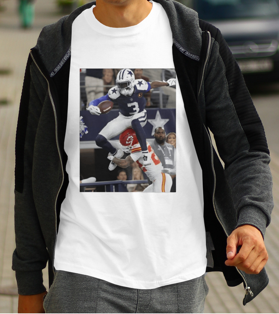 Football Leap Dallas Vs Kansas Royals Dynamic Action T-Shirt