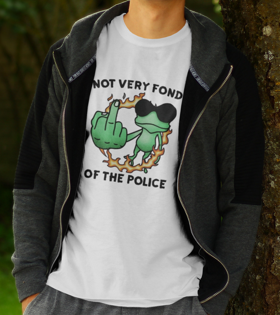 Not Very Fond Of The Police Frog Middle Finger Flame Glasses T-Shirt