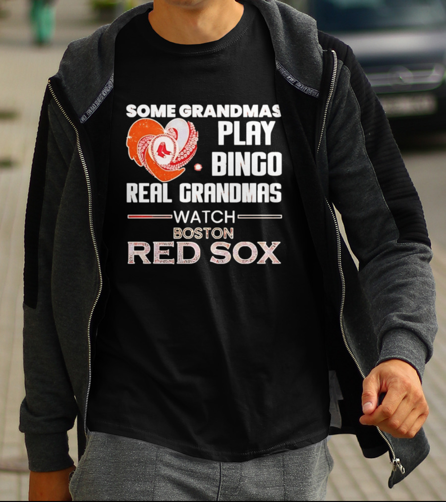 Some Grandmas Play Bingo Real Grandmas Boston Red Sox Diamond Heart Shape T-Shirt