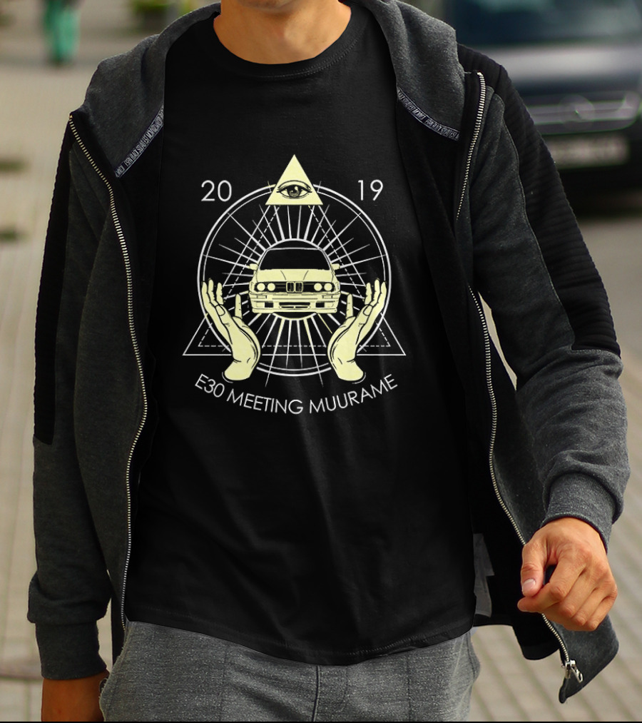 E30 Meeting Muurame 2019 Illuminati Eye Car Graphic Pyramid Hands T-Shirt