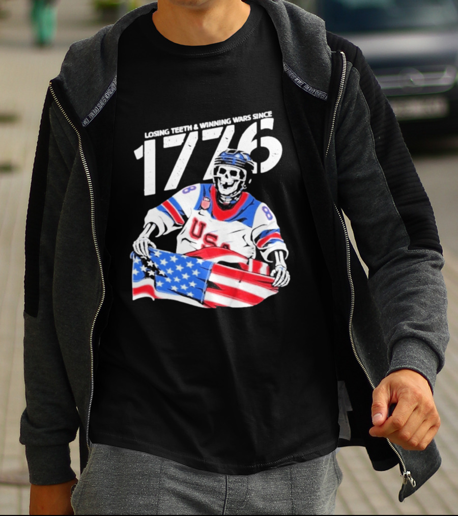 Losing Teeth Winning Wars Since 1776 USA Hockey Skeleton American Flag T-Shirt