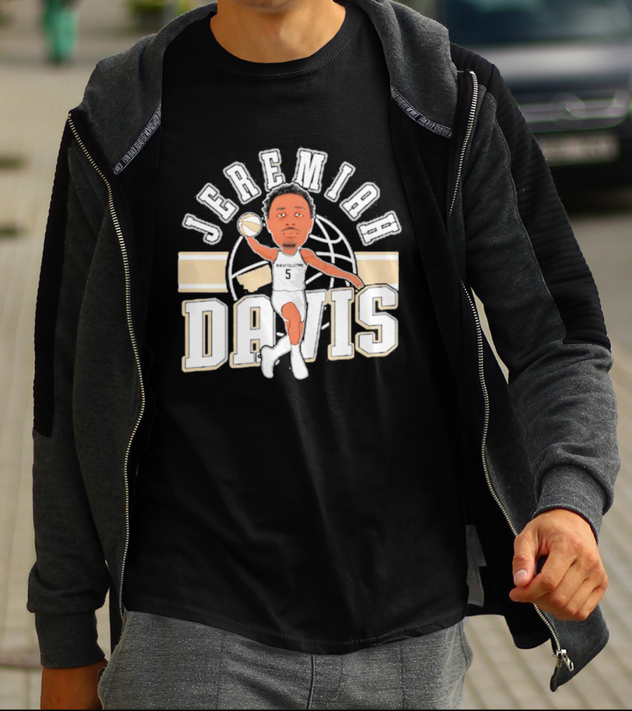 Jeremiah Davis Basketball Caricature Montana State Bobcats '26 T-Shirt